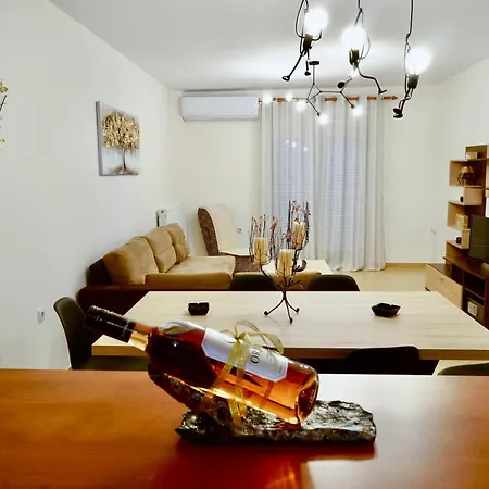 Διαμέρισμα Casa Ideale 3 *